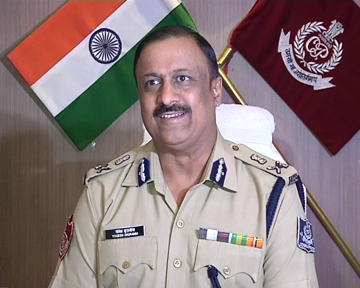 कार्रवाई: केंद्र सरकार की बड़ी कार्रवाई, कार्यकाल के बीच ही होम कैडर भेजे गए BSF के DG और SDG 15