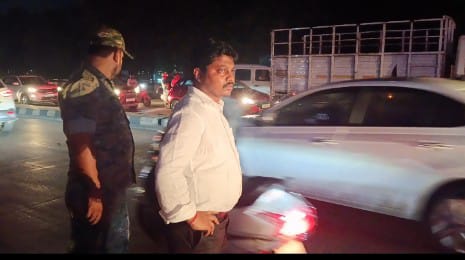 CDPO Injured : अंचल अधिकारी ने संभाली स्थिति, सड़क जाम हटवाया 15