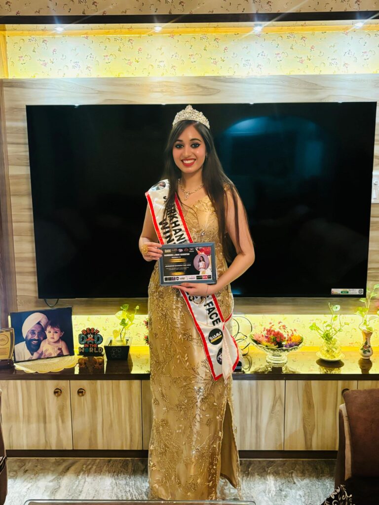 Fashion show Winners: झारखंड फिनाले की मिस कैटेगरी में सर्वीन, त्रिशा और स्नेहा ने मारी बाज़ी 15