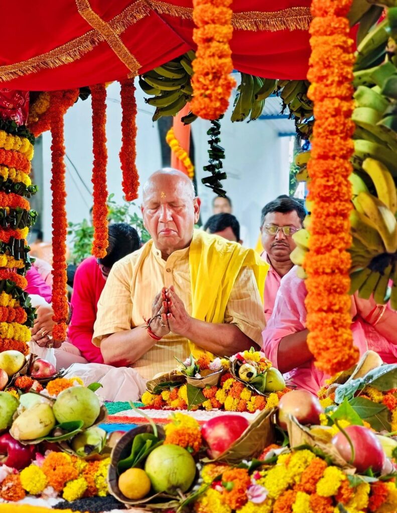 Ramarcha Puja Jamshedpur: जमशेदपुर में विधि-विधान से मनाई गई 25वीं रामार्चा पूजा, विधायक सरयू राय बने यजमान, शुक्रवार को मिलेगा महाप्रसाद 18
