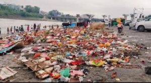 Jamshedpur Cleanliness:जमशेदपुर में स्वच्छता अभियान का असर‚ इस बार नदियों में नहीं डली प्रतिमाएं