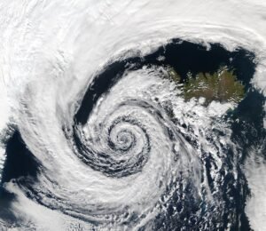 Cyclone Mountha: रांची समेत झारखंड में बारिश‚ चक्रवाती तूफान मोंथा का असर जारी