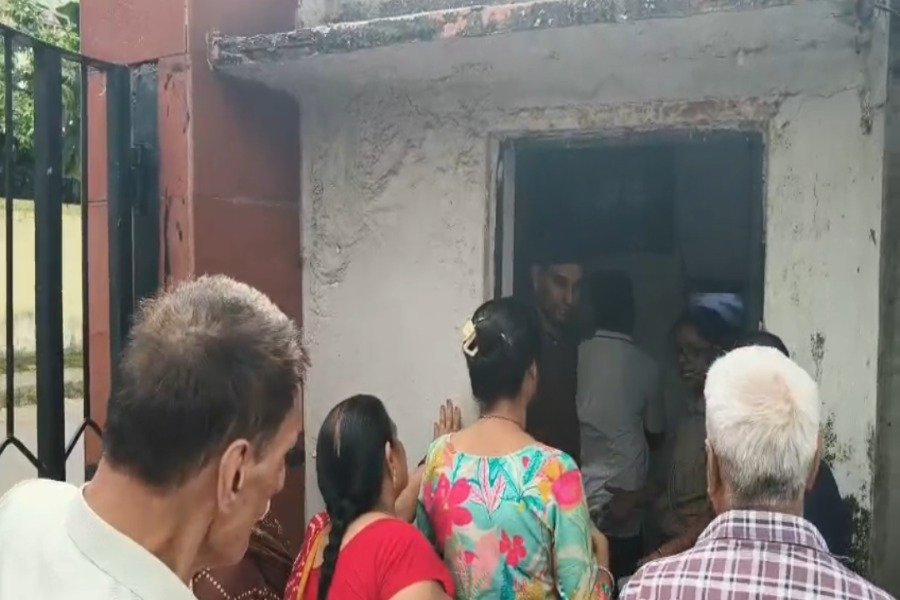 Jamshedpur Crime News: एसपी आवास से 200 मीटर दूर घर में घुसे 20-30 युवक, गर्भवती महिला समेत परिवार को पीटा