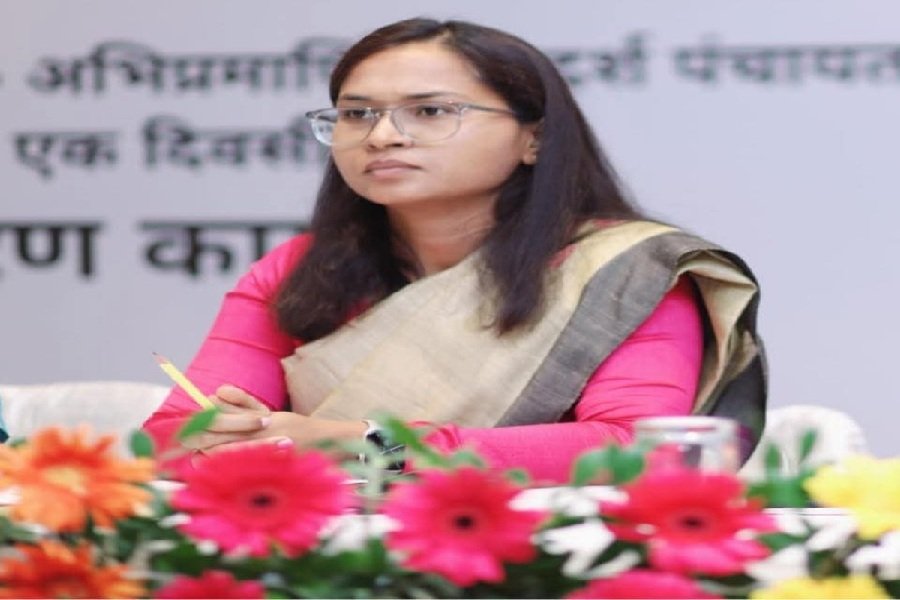 Jharkhand News: शिल्पी नेहा तिर्की ने किया सवाल:- क्या अपने अधिकारों की मांग करना भी अपराध है?