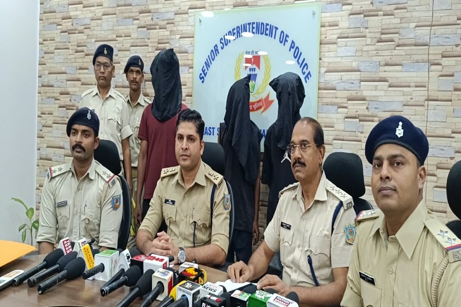 Jamshedpur Crime News: जमशेदपुर में ब्राउन शुगर बेचते तीन युवक गिरफ्तार, 5.07 ग्राम नशे का सामान बरामद
