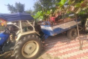 Chaibasa News: नोवामुंडी के जंगल में अवैध लौह अयस्क खनन का खुलासा, वन विभाग ने ट्रैक्टर जब्त किया