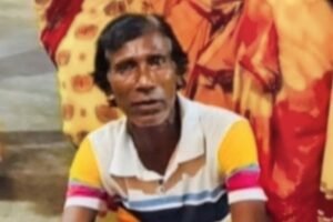Seraikela News: सरायकेला में 60 वर्षीय मोची राम महतो का मिला शव, धारदार हथियार से गला रेतकर हत्या की आशंका