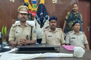 Palamu Crime News: पलामू में डायन-बिसाही के शक में 61 वर्षीय व्यक्ति की हत्या, चाचा गिरफ्तार Palamu Crime News: पलामू में डायन-बिसाही के शक में 61 वर्षीय व्यक्ति की हत्या, चाचा गिरफ्तार