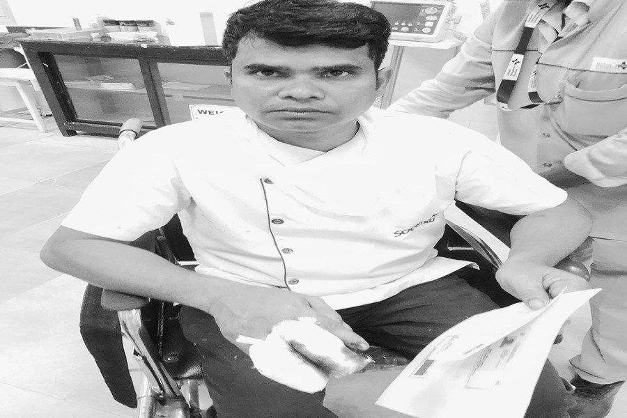 Jamshedpur News: टाटा मोटर्स की कैंटीन में हादसा, सब्जी काटने वाली मशीन से कर्मचारी की उंगली कटी