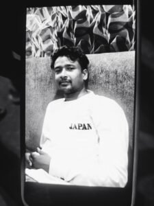 Adityapur News: आदित्यपुर की आयडा खाऊ गली में खूनी संघर्ष, चाकूबाजी में युवक की मौत, तीन घायल Adityapur News: आदित्यपुर की आयडा खाऊ गली में खूनी संघर्ष, चाकूबाजी में युवक की मौत, तीन घायल